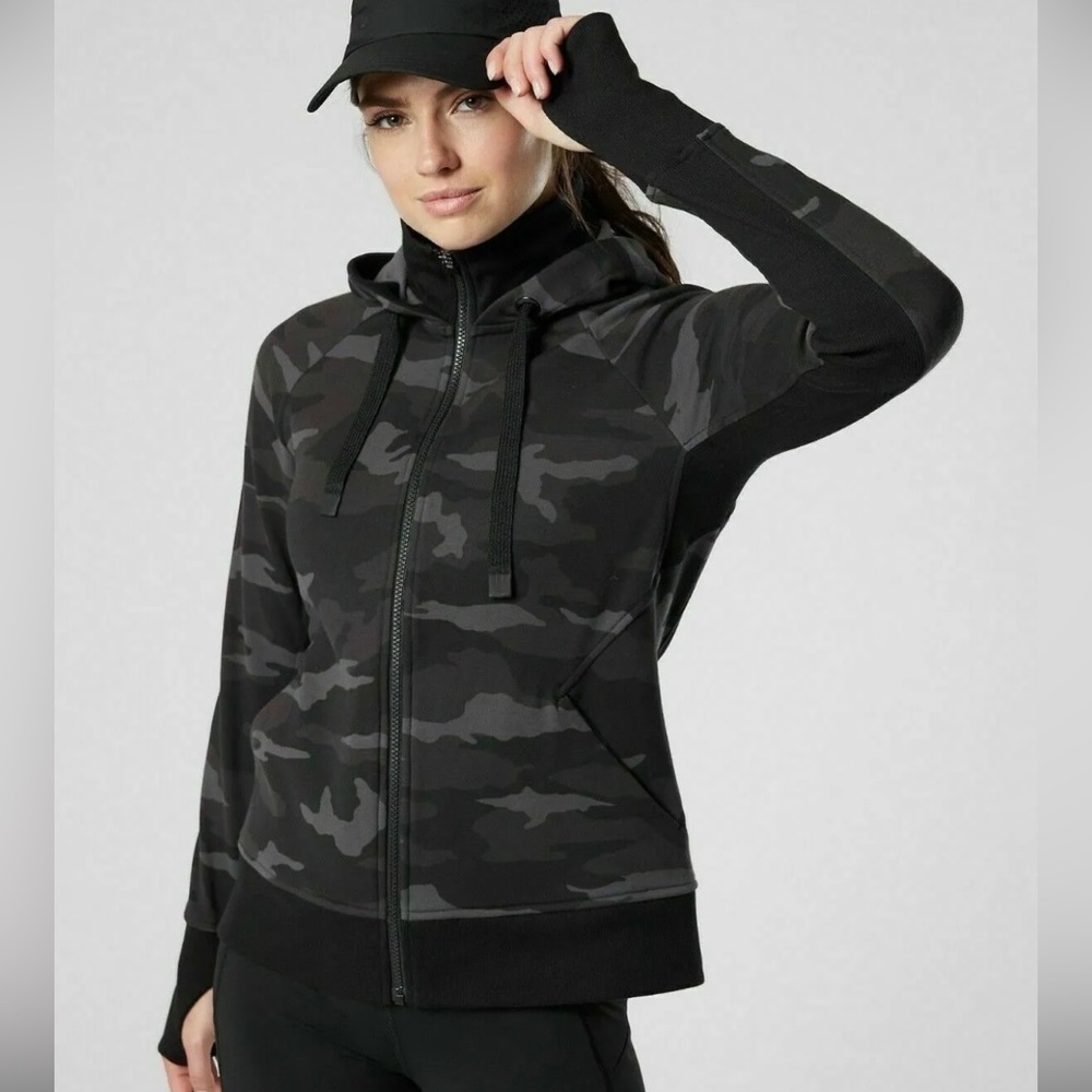 Athleta Triumph Camo Printed Hoodie - XS
